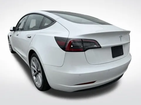 More photos of 2021 Tesla Model 3 Standard Range Plus at Dream Work Automotive, NC