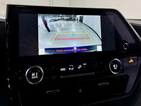 More photos of 2023 Toyota Highlander Hybrid Limited at Dream Work Automotive, NC