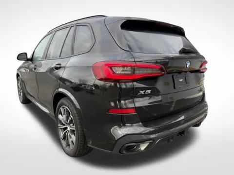 More photos of 2022 BMW X5 xDrive40i at Dream Work Automotive, NC