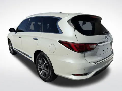 More photos of 2016 INFINITI QX60 at Dream Work Automotive, NC