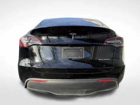 More photos of 2023 Tesla Model Y Long Range at Dream Work Automotive, NC