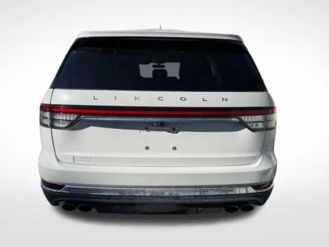 More photos of 2022 Lincoln Aviator Reserve at Dream Work Automotive, NC