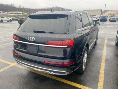 More photos of 2021 Audi Q7 55 Premium at Dream Work Automotive, NC