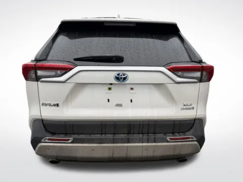 More photos of 2021 Toyota RAV4 Hybrid XLE Premium at Dream Work Automotive, NC