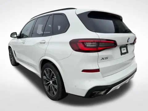 More photos of 2022 BMW X5 xDrive40i at Dream Work Automotive, NC
