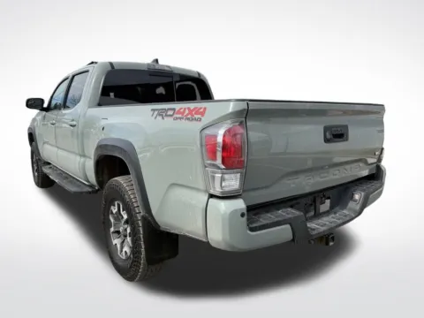 More photos of 2022 Toyota Tacoma TRD Off-Road at Dream Work Automotive, NC