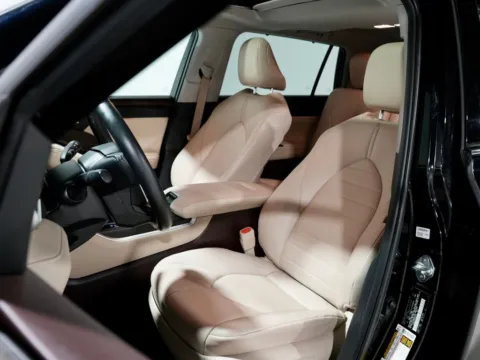 Another view of 2021 Toyota Highlander Hybrid XLE for sale in Charlotte, NC at Dream Work Automotive