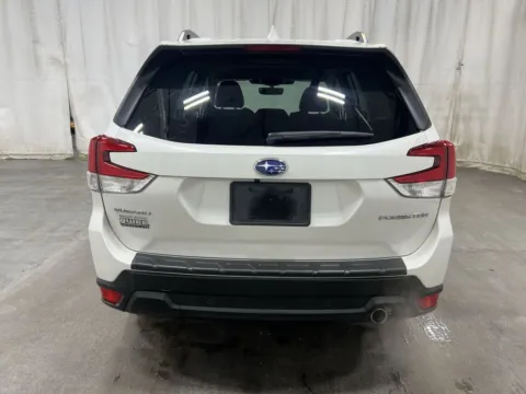 More photos of 2023 Subaru Forester Limited at Dream Work Automotive, NC