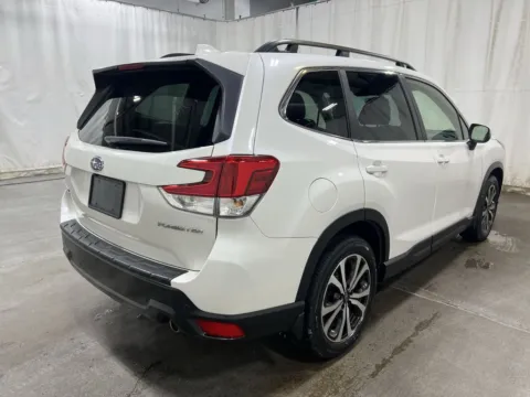 More photos of 2023 Subaru Forester Limited at Dream Work Automotive, NC