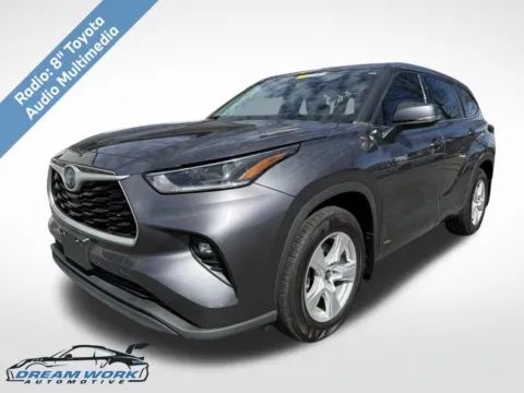 Gray 2025 Toyota Highlander Hybrid XLE for sale in Charlotte, NC
