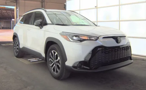 More photos of 2025 Toyota Corolla Cross Hybrid SE at Dream Work Automotive, NC