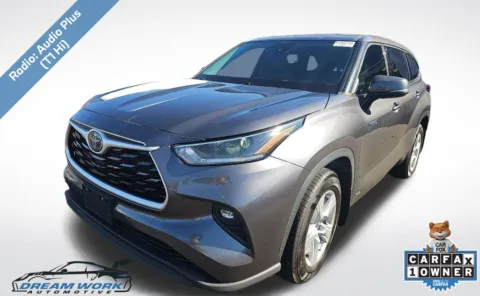 Gray 2021 Toyota Highlander Hybrid LE for sale in Charlotte, NC