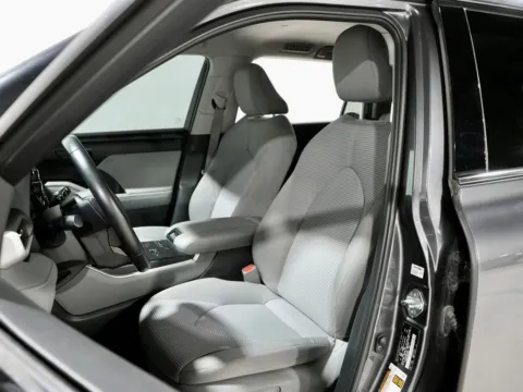 Another view of 2021 Toyota Highlander Hybrid LE for sale in Charlotte, NC at Dream Work Automotive