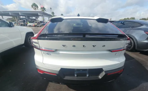 More photos of 2023 Volvo C40 Recharge Pure Electric Twin Plus at Dream Work Automotive, NC