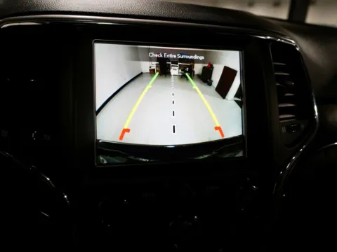 More photos of 2018 Jeep Grand Cherokee Limited at Dream Work Automotive, NC