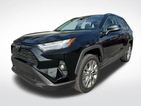 More photos of 2022 Toyota RAV4 XLE Premium at Dream Work Automotive, NC