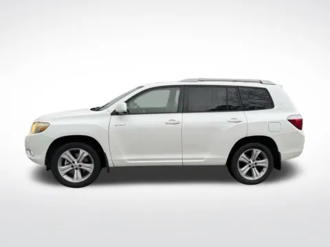 Another view of 2008 Toyota Highlander Sport for sale in Charlotte, NC at Dream Work Automotive