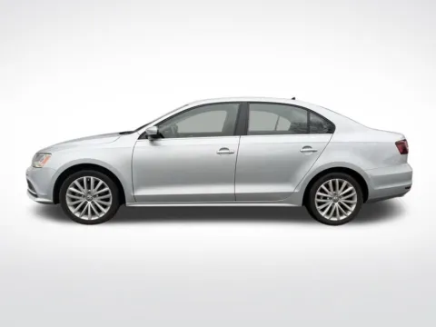 Another view of 2016 Volkswagen Jetta 1.8T SEL for sale in Charlotte, NC at Dream Work Automotive