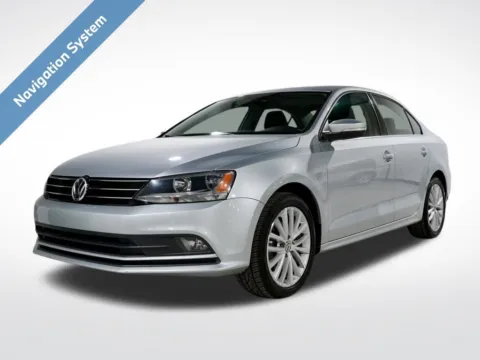 Silver 2016 Volkswagen Jetta 1.8T SEL for sale in Charlotte, NC