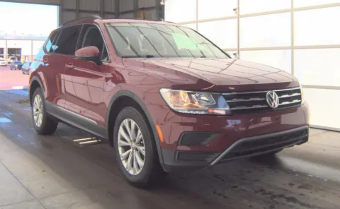 More photos of 2018 Volkswagen Tiguan 2.0T SE at Dream Work Automotive, NC