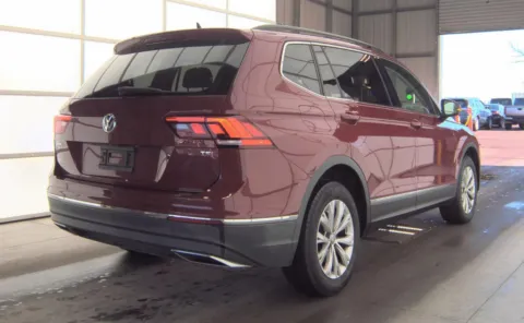 More photos of 2018 Volkswagen Tiguan 2.0T SE at Dream Work Automotive, NC