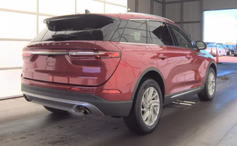 More photos of 2022 Lincoln Corsair Standard at Dream Work Automotive, NC