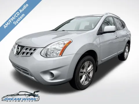 Silver 2013 Nissan Rogue SV for sale in Charlotte, NC