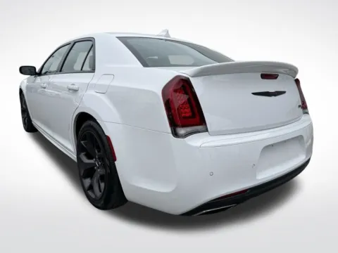More photos of 2021 Chrysler 300 S at Dream Work Automotive, NC