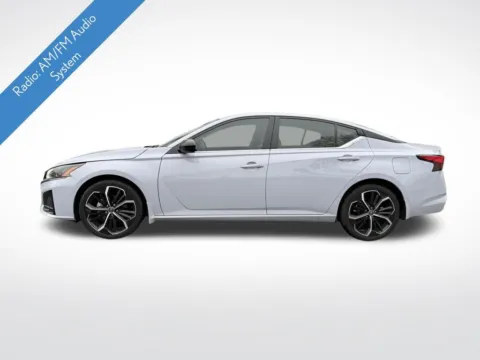 Photos of 2023 Nissan Altima 2.5 SR for sale in Charlotte, NC at Dream Work Automotive