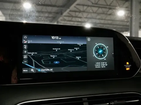 More photos of 2021 Hyundai Palisade Limited at Dream Work Automotive, NC