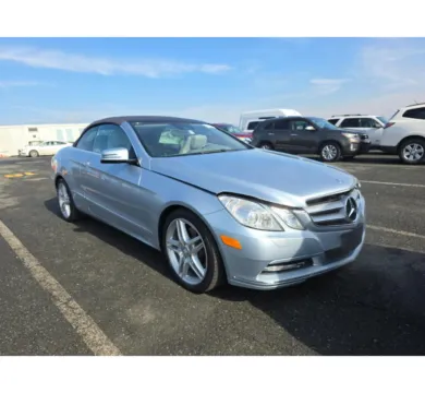 More photos of 2013 Mercedes-Benz E-Class E 350 at Dream Work Automotive, NC