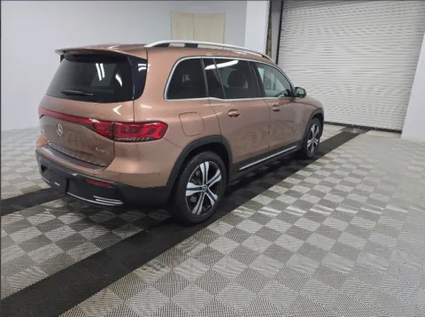 More photos of 2023 Mercedes-Benz EQB 300 at Dream Work Automotive, NC