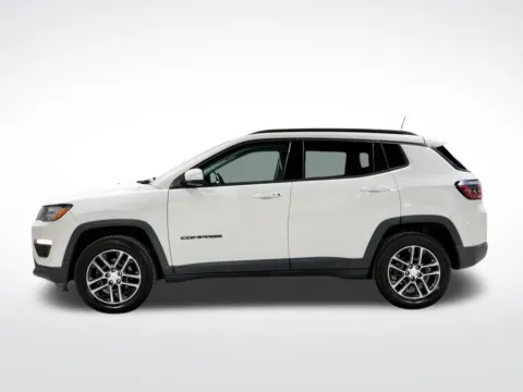 More photos of 2017 Jeep New Compass Latitude at Dream Work Automotive, NC