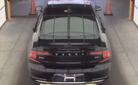 More photos of 2023 Volvo S90 B6 Plus at Dream Work Automotive, NC