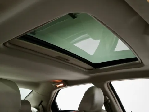 More photos of 2006 Chrysler 300C at Dream Work Automotive, NC