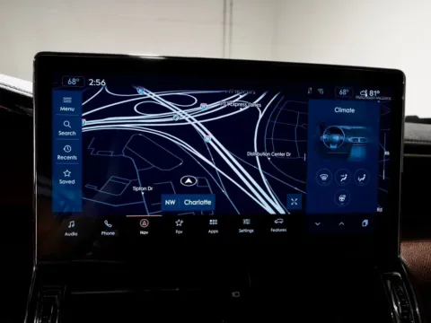 More photos of 2022 Lincoln Navigator Reserve at Dream Work Automotive, NC