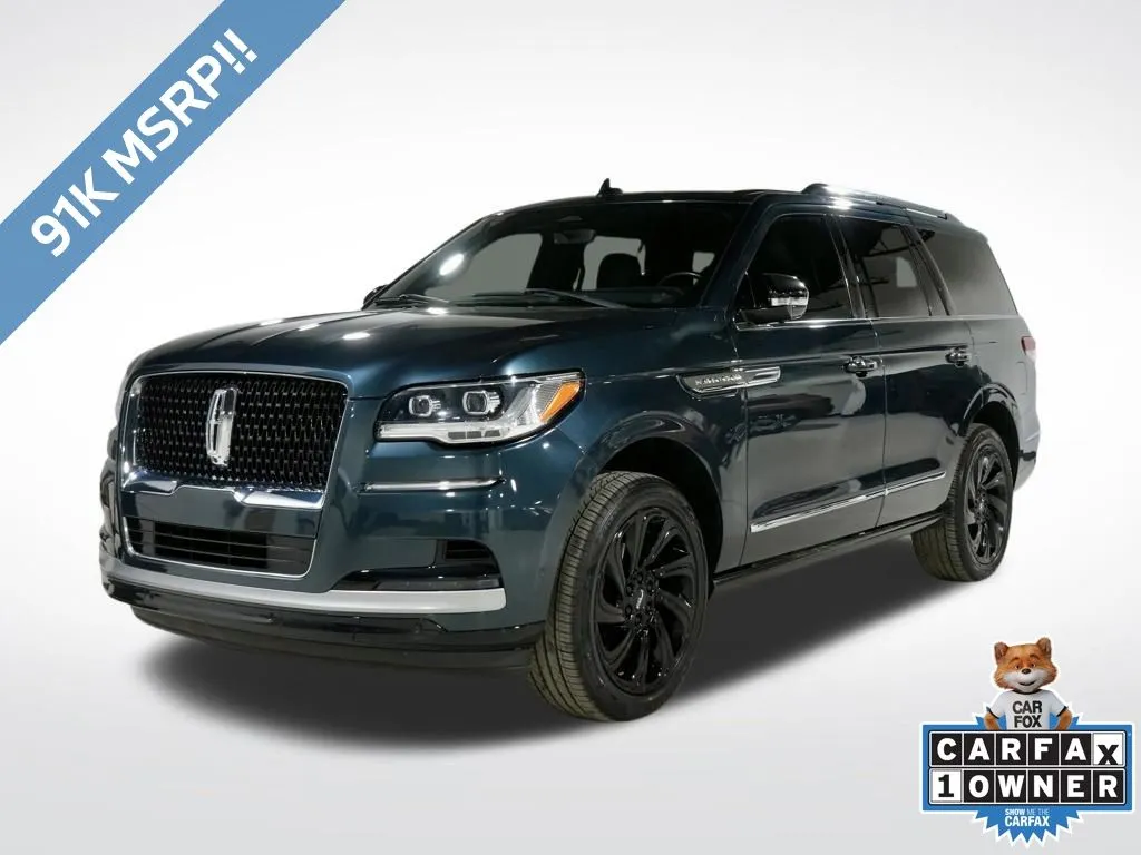 2022 Lincoln Navigator Reserve's photo
