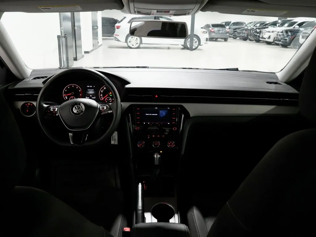 2021 Volkswagen Passat S - Photo 13