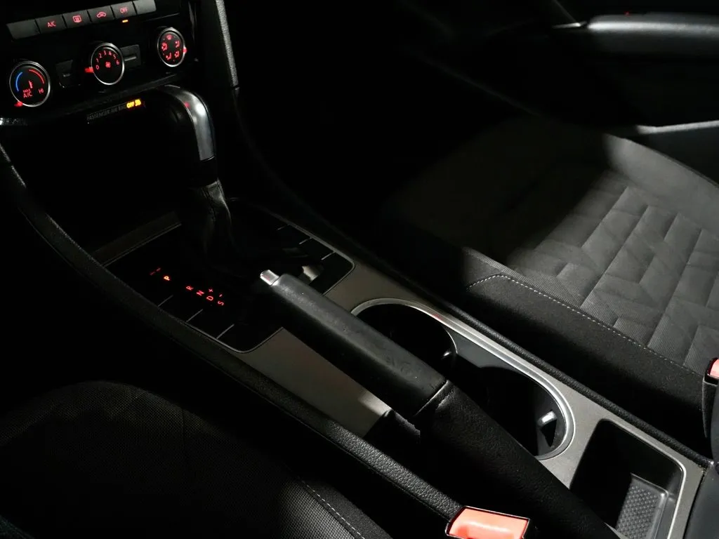 2021 Volkswagen Passat S - Photo 20