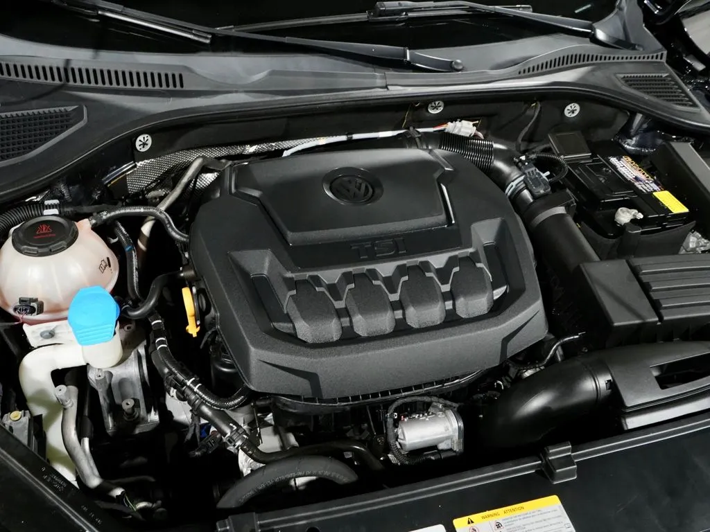 2021 Volkswagen Passat S - Photo 11