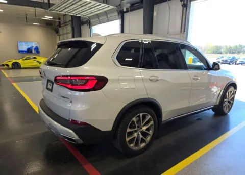 More photos of 2021 BMW X5 sDrive40i at Dream Work Automotive, NC