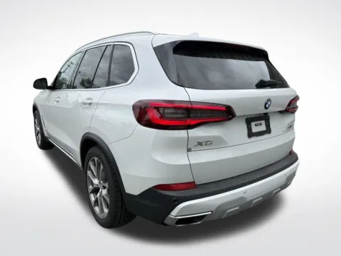 More photos of 2021 BMW X5 sDrive40i at Dream Work Automotive, NC