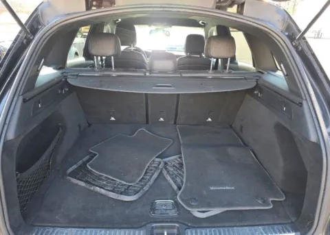 More photos of 2018 Mercedes-Benz GLC 300 at Dream Work Automotive, NC