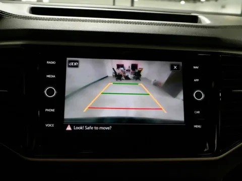 More photos of 2022 Volkswagen Atlas Cross Sport 2.0T SEL at Dream Work Automotive, NC