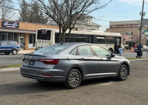 More photos of 2019 Volkswagen Jetta SEL at Dream Work Automotive, NC