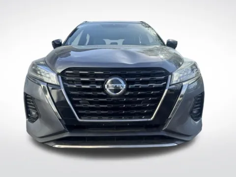 More photos of 2021 Nissan Kicks SR at Dream Work Automotive, NC