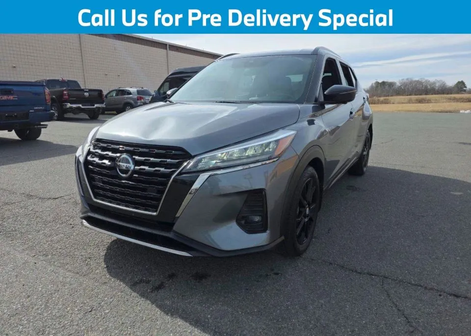 2021 Nissan Kicks SR