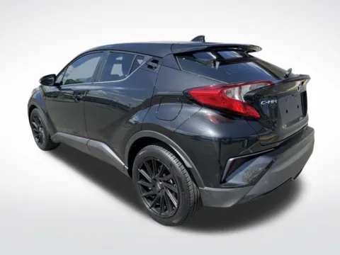 More photos of 2021 Toyota C-HR XLE at Dream Work Automotive, NC