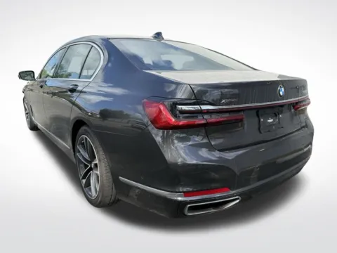 More photos of 2022 BMW 7 Series 750i xDrive at Dream Work Automotive, NC