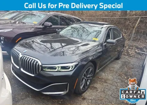Gray 2022 BMW 7 Series 750i xDrive for sale in Charlotte, NC